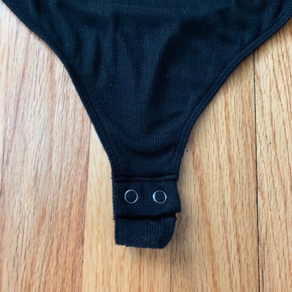 Express BodySuit - Picture 5 of 6